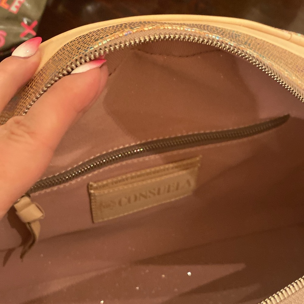Consuela Gloria Commuter Bag - Picture 8 of 11